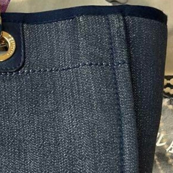 Authentic CHANEL CC Canvas MM Deauville Tote Blue Denim Navy Chain Shoulder Bag - Picture 14 of 16